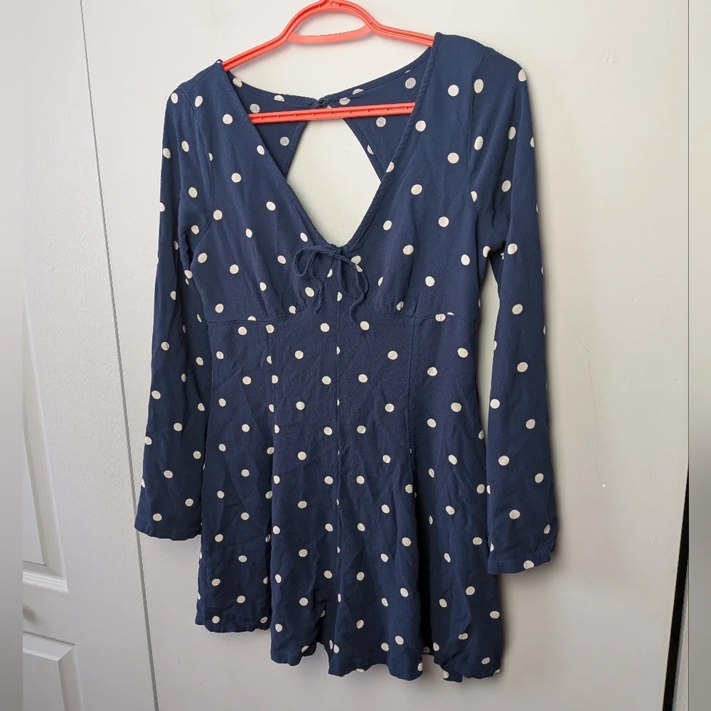 AMERICAN EAGLE Women Romper Shorts Long Flare Sleeves Polka Dot Size M Navy Blue - Picture 1 of 14